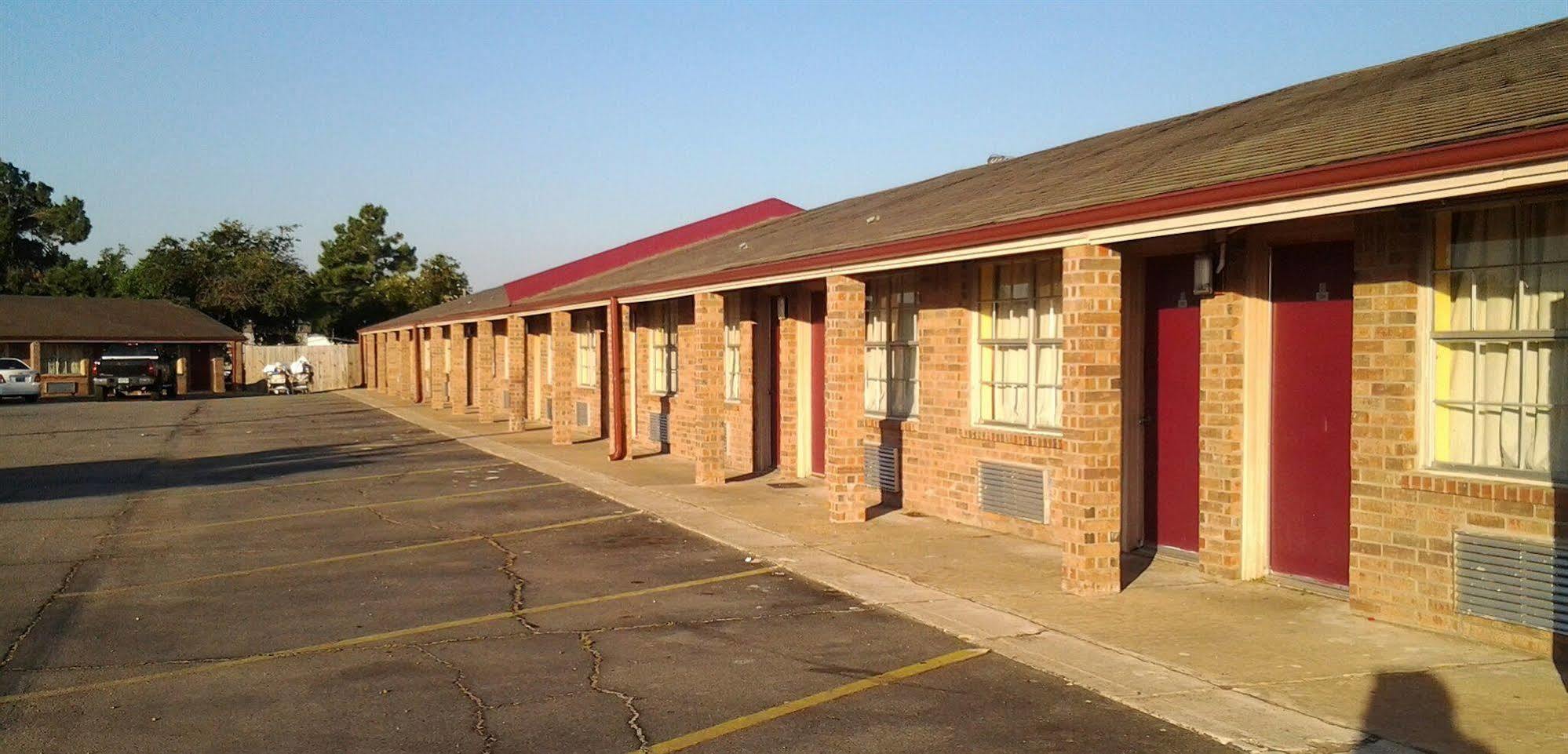 Holiday Motel Hugo Exterior foto